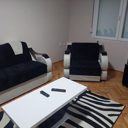 Apartamento Rajna Pirot Exterior foto