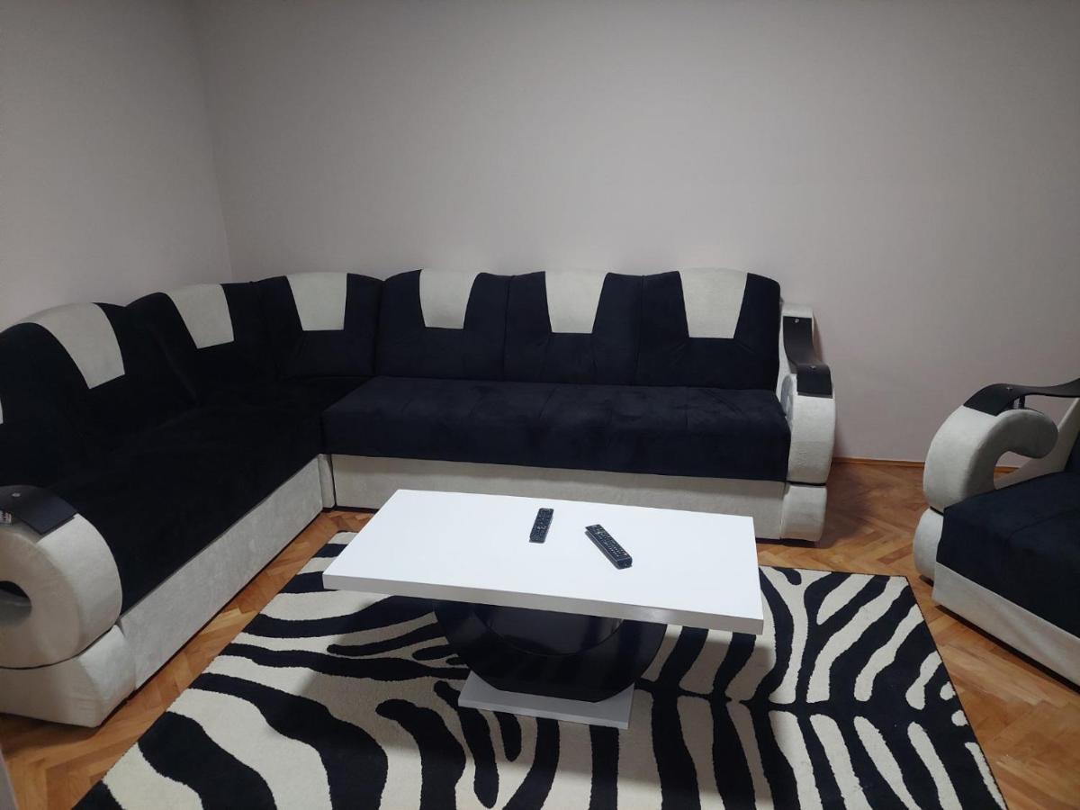 Apartamento Rajna Pirot Exterior foto